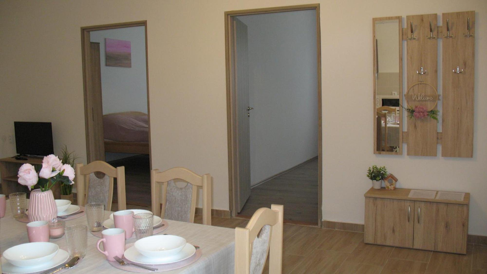 Izisz Apartman Matraterenye Exterior photo
