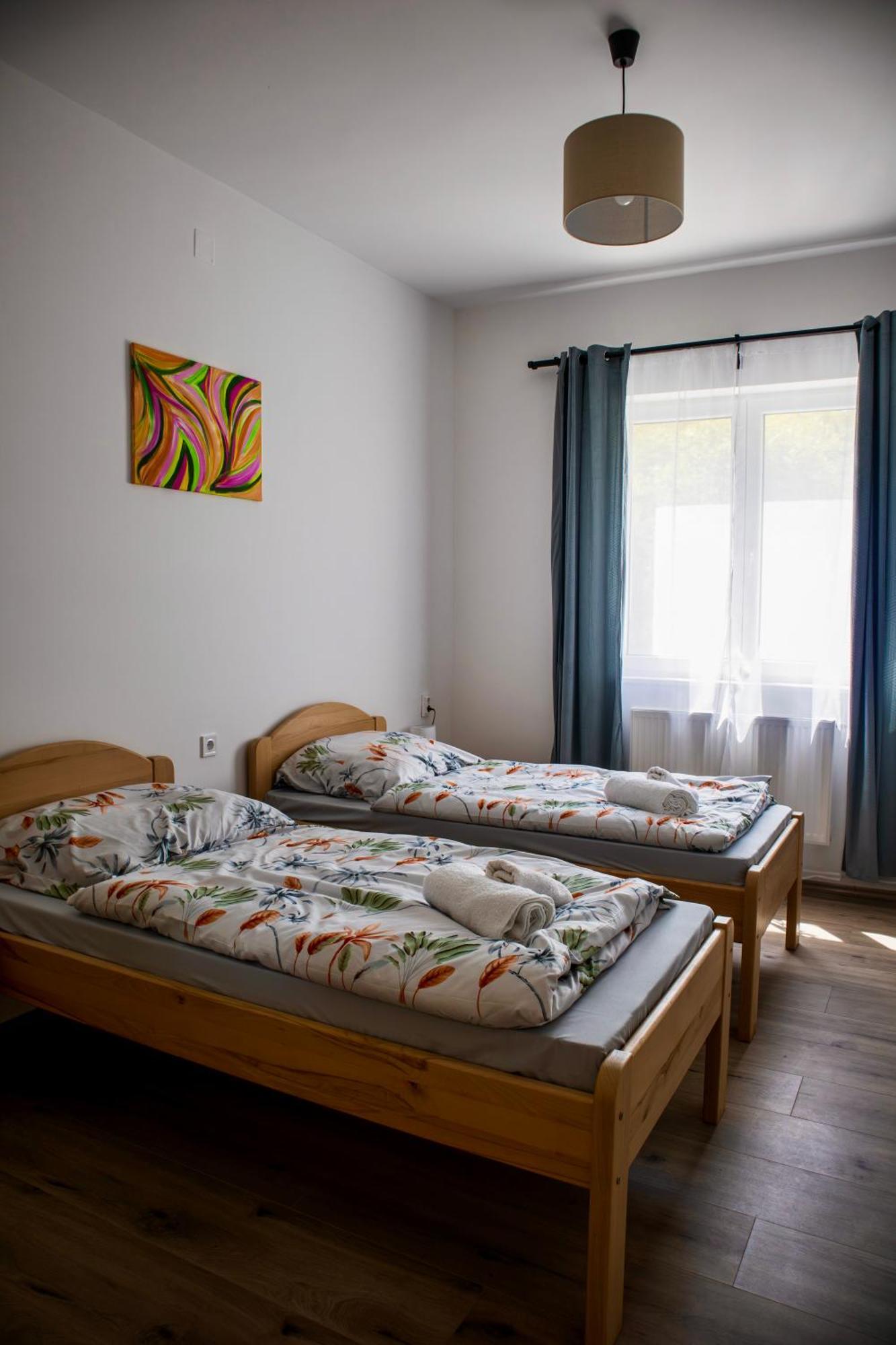 Izisz Apartman Matraterenye Exterior photo
