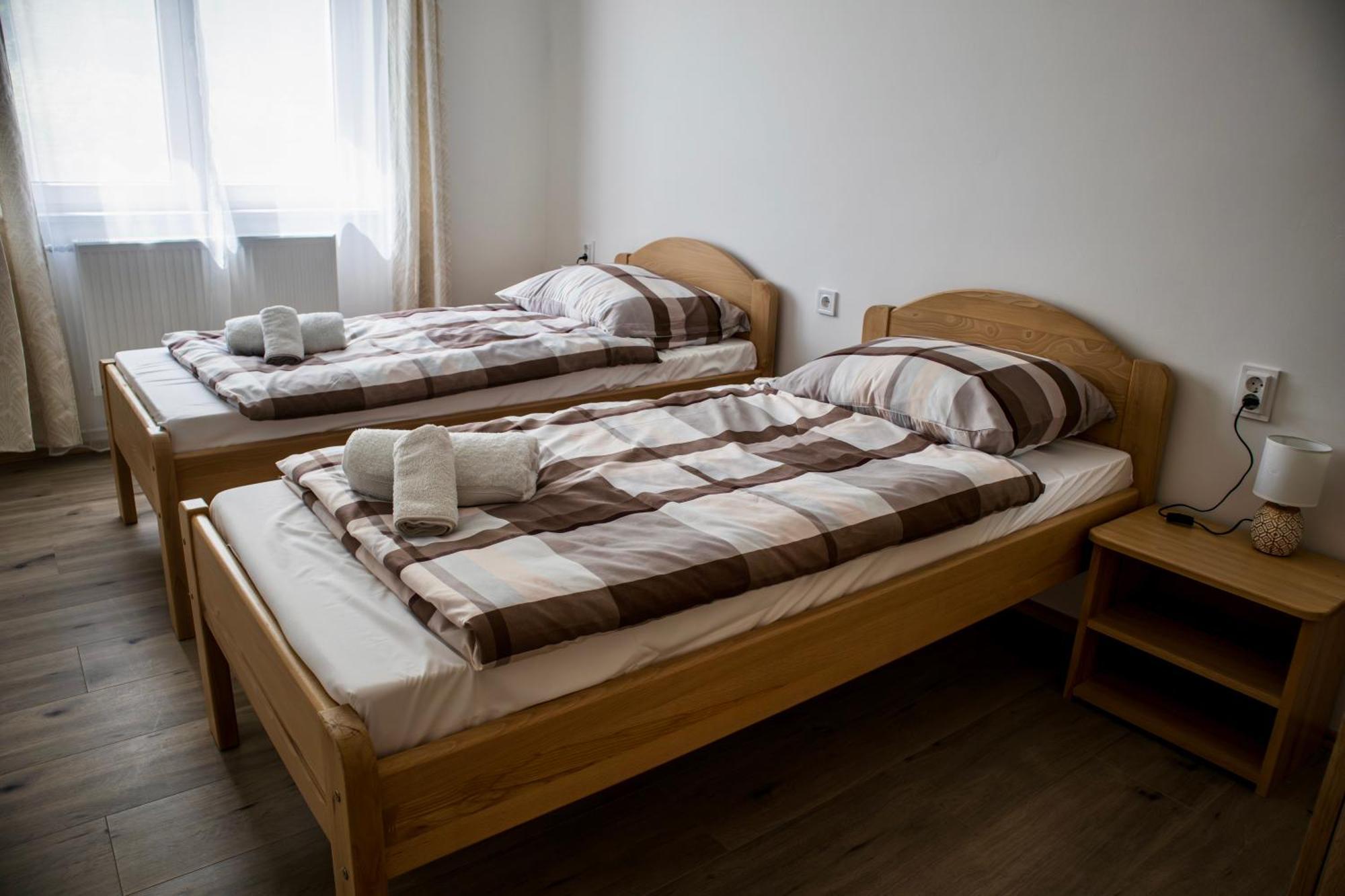 Izisz Apartman Matraterenye Exterior photo